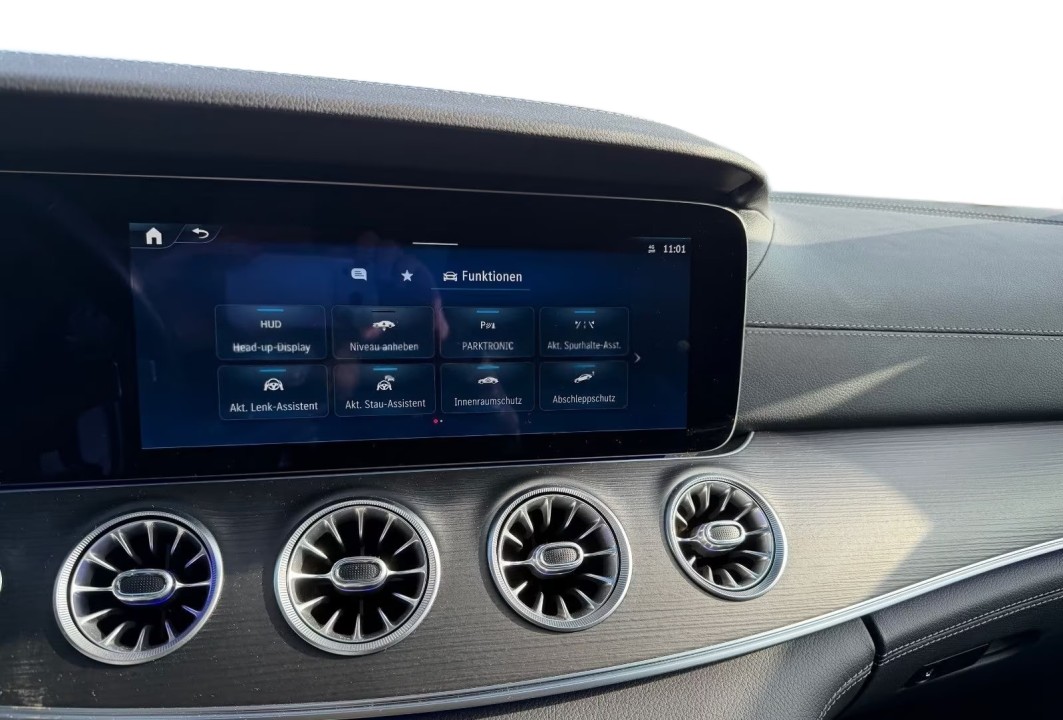 Mercedes-Benz AMG GT 43 4MATIC+ - foto 22