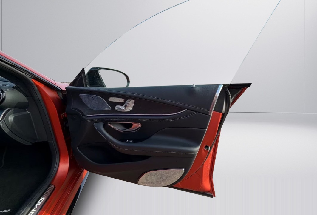 Mercedes-Benz AMG GT 43 4MATIC+ - foto 34