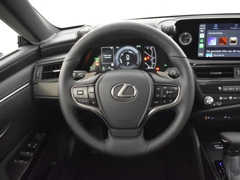 Lexus Seria ES 300h F-Sport - foto 11