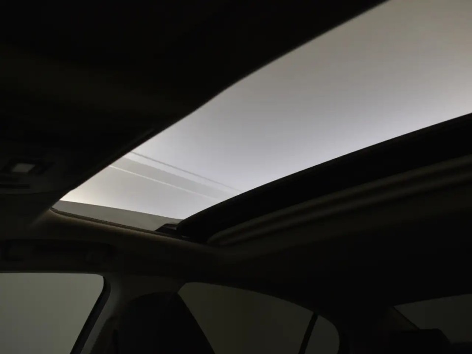 Lexus Seria ES 300h F-Sport - foto 13