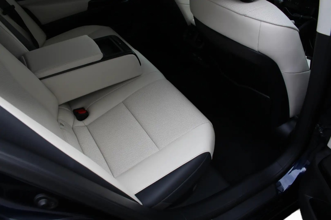 Lexus Seria ES Lexus ES 300h Luxury Line - foto 11