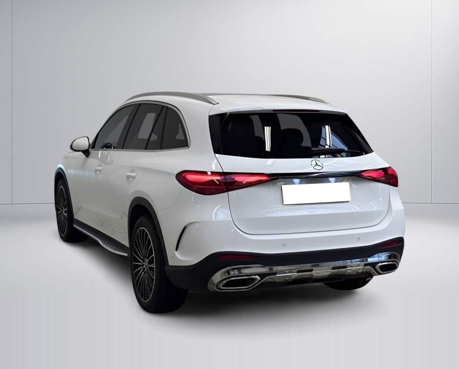 Mercedes-Benz GLC 300 4MATIC AMG Line (5)