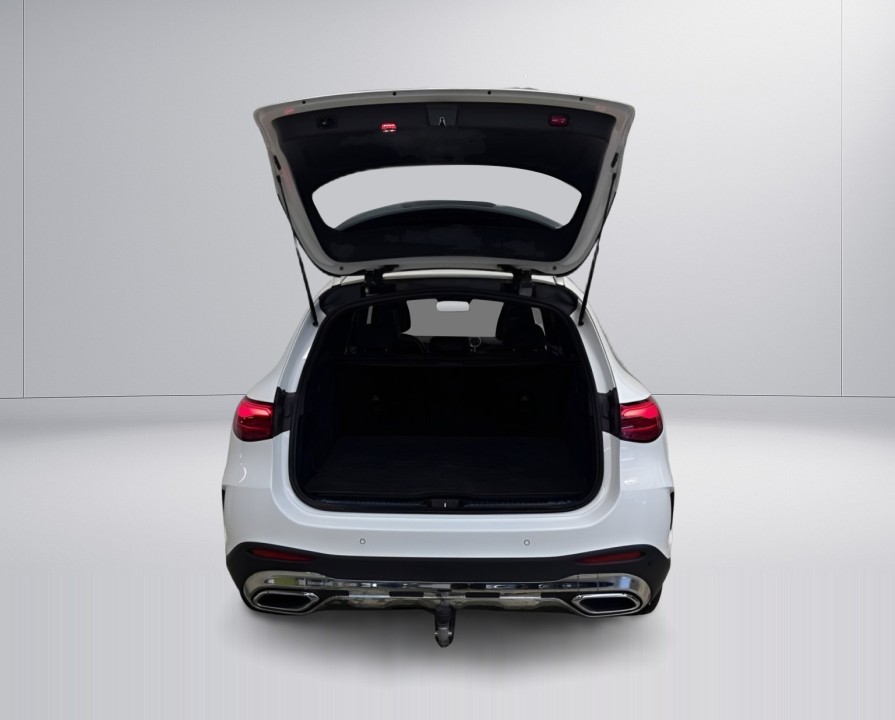 Mercedes-Benz GLC 300 4MATIC AMG Line - foto 23