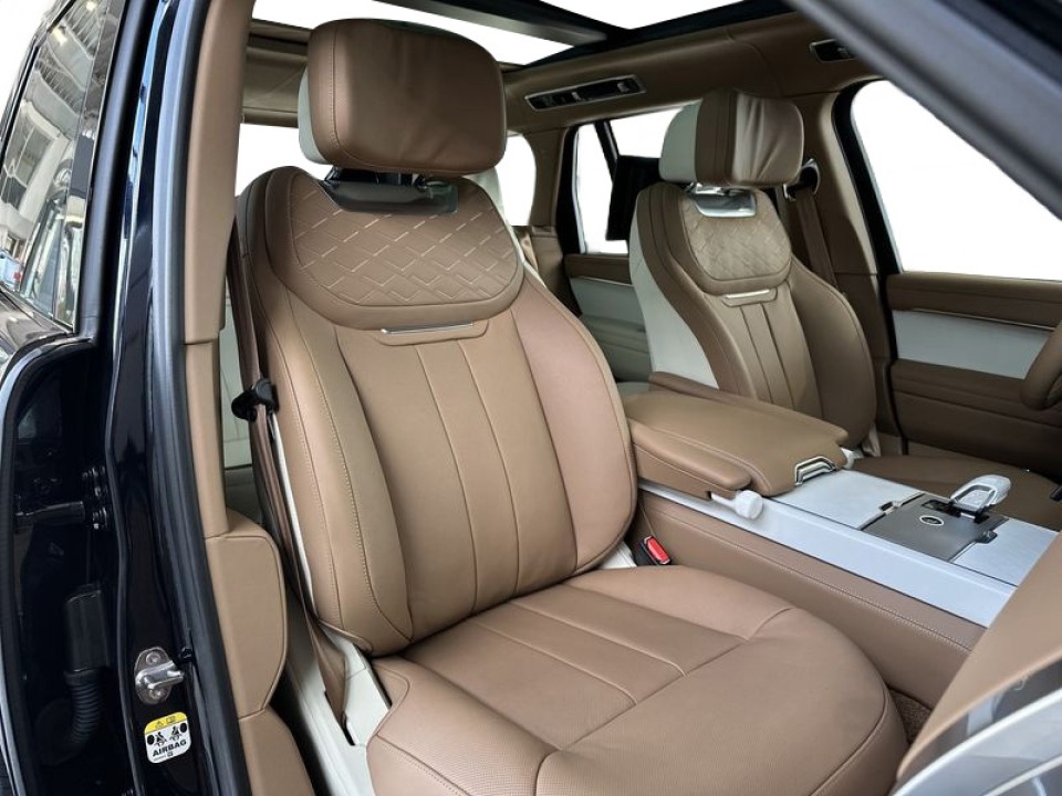 Land Rover Range Rover P550e SV - foto 12