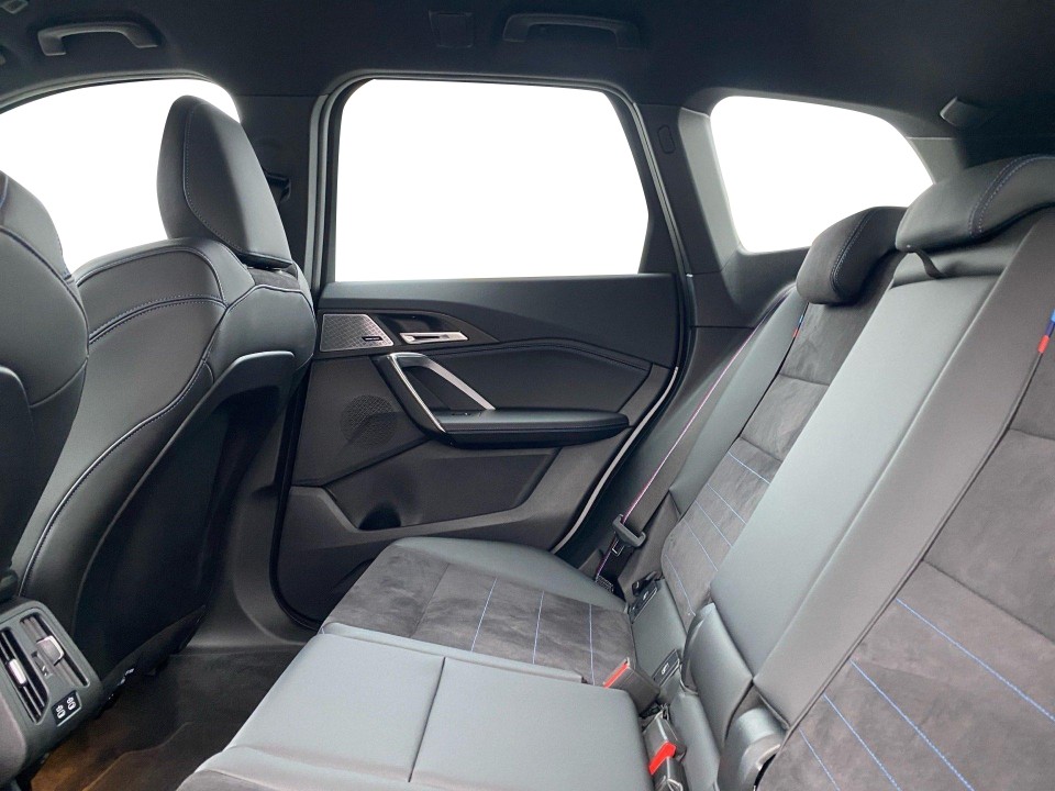 BMW X1 xDrive23i M-Sport - foto 12