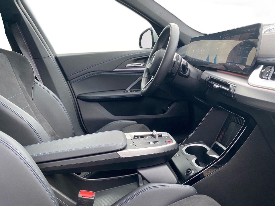 BMW X1 xDrive23i M-Sport - foto 6