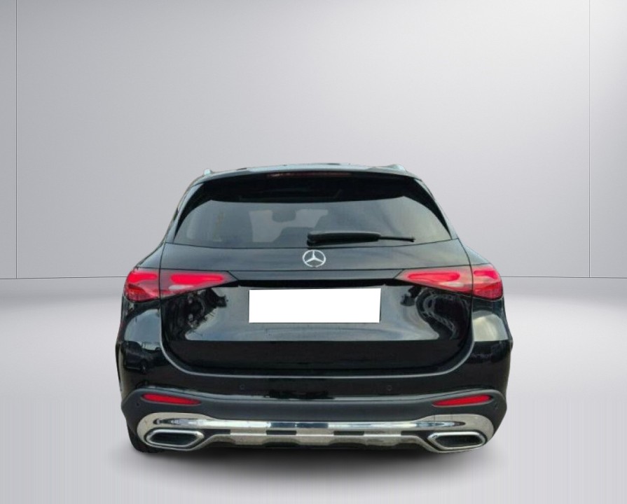 Mercedes-Benz GLC 300 4MATIC AMG Line (4)