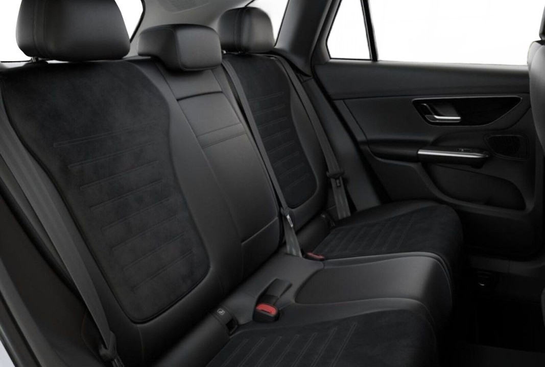 Mercedes-Benz GLC 300 4MATIC AMG Line - foto 10