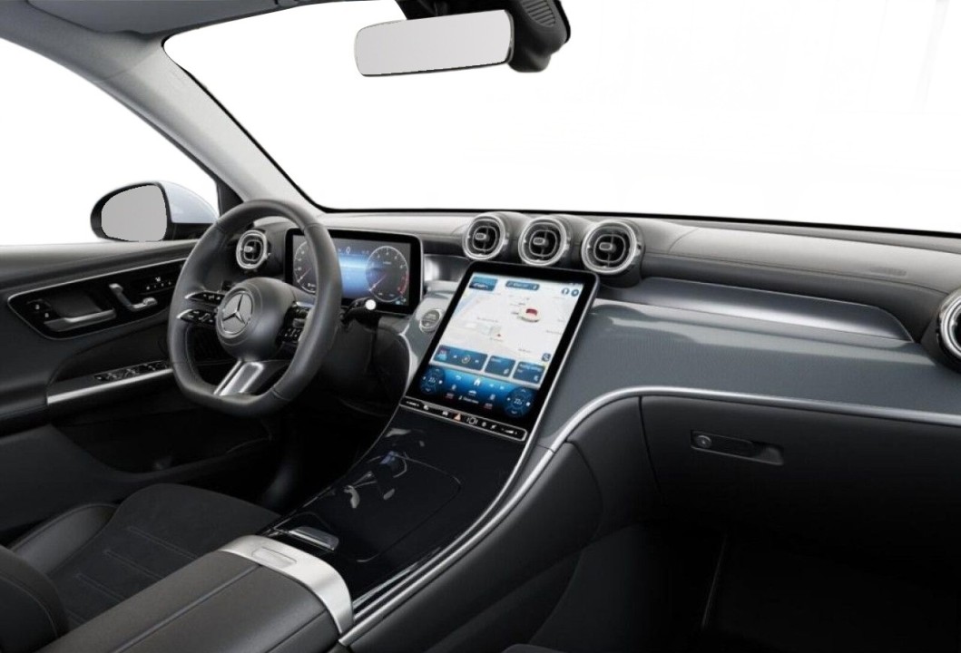 Mercedes-Benz GLC 300 4MATIC AMG Line - foto 11