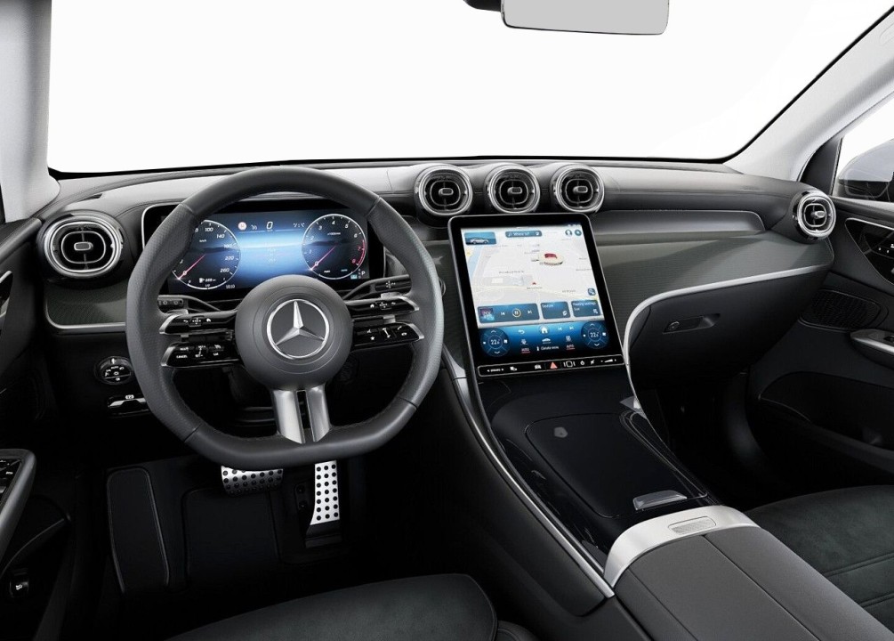 Mercedes-Benz GLC 300 4MATIC AMG Line - foto 8