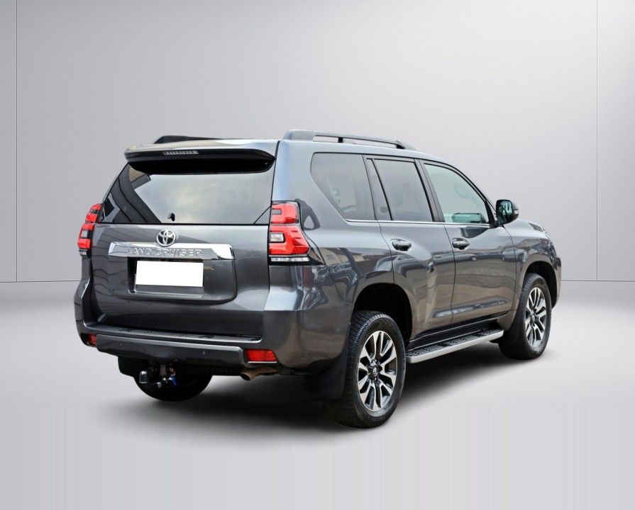 Toyota Land Cruiser Comfort 2.8D (3)