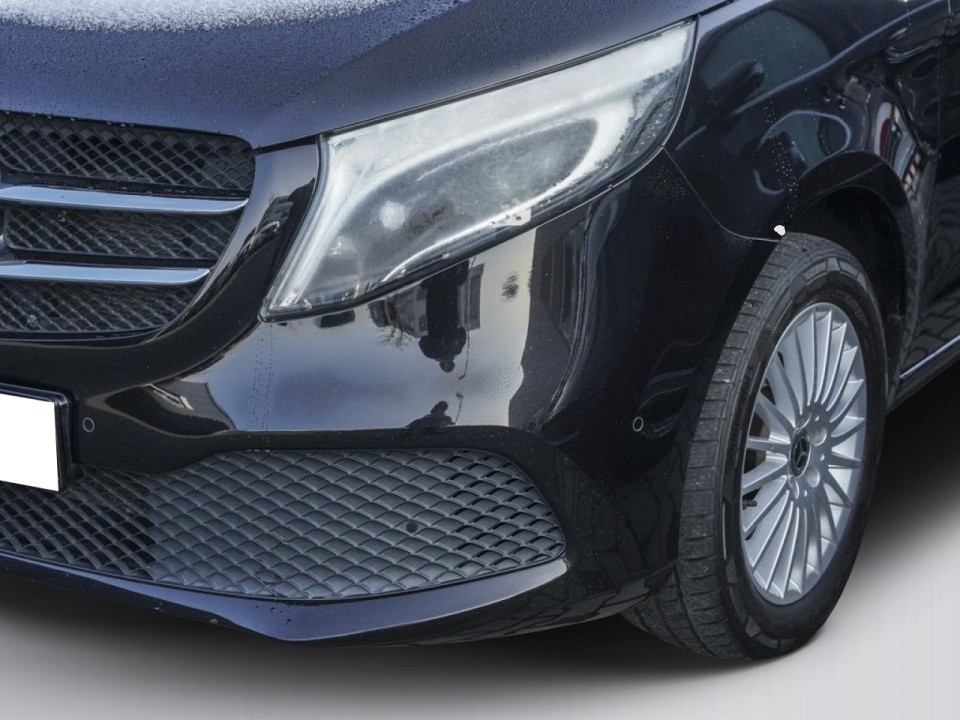 Mercedes-Benz V 300d 4MATIC - foto 9