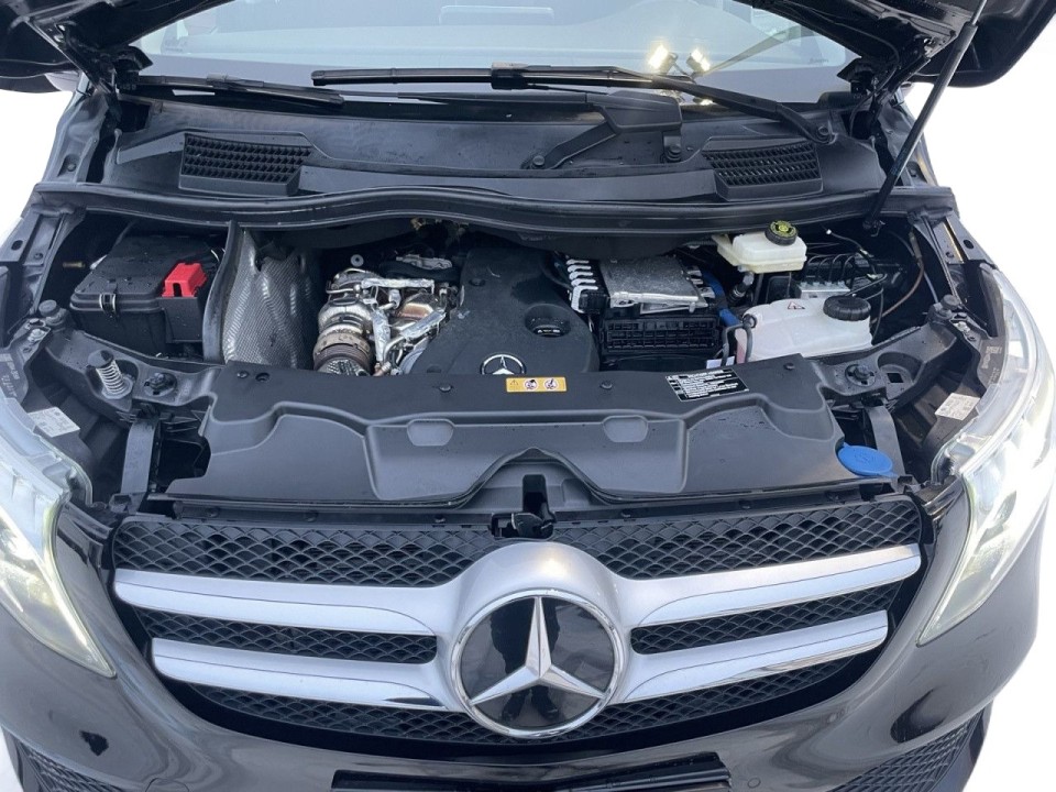 Mercedes-Benz V 300d 4MATIC - foto 24