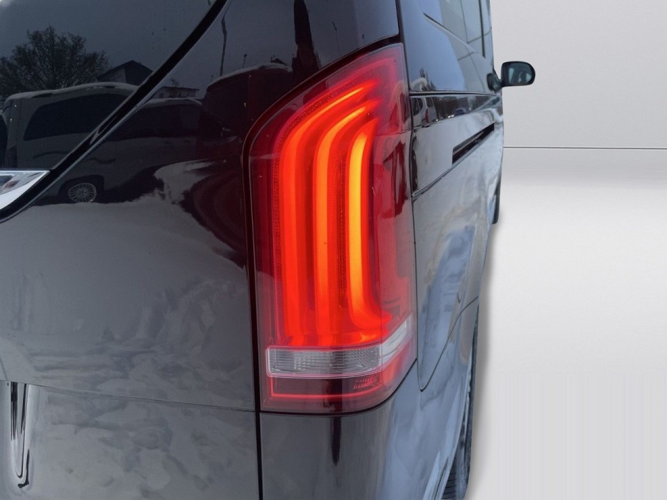 Mercedes-Benz V 300d 4MATIC - foto 28