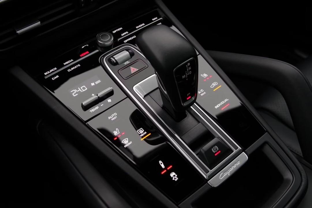 Porsche Cayenne Coupe E-Hybrid - foto 20