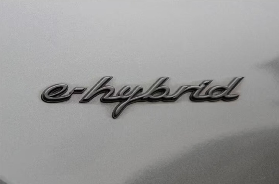 Porsche Cayenne Coupe E-Hybrid - foto 42