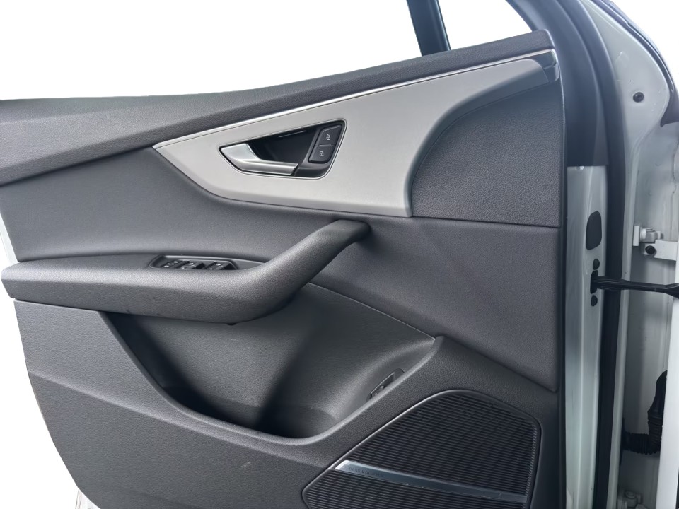 Audi Q7 50 TDI - foto 13