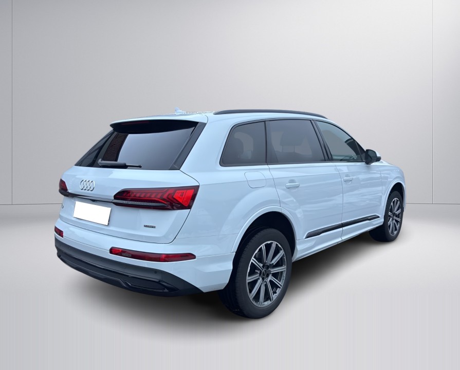 Audi Q7 50 TDI (3)