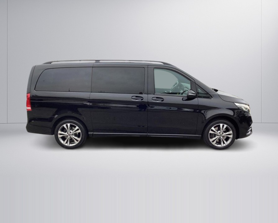 Mercedes-Benz V 300 CDI 4MATIC (2)