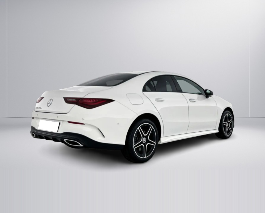 Mercedes-Benz CLA 250e AMG Line (4)
