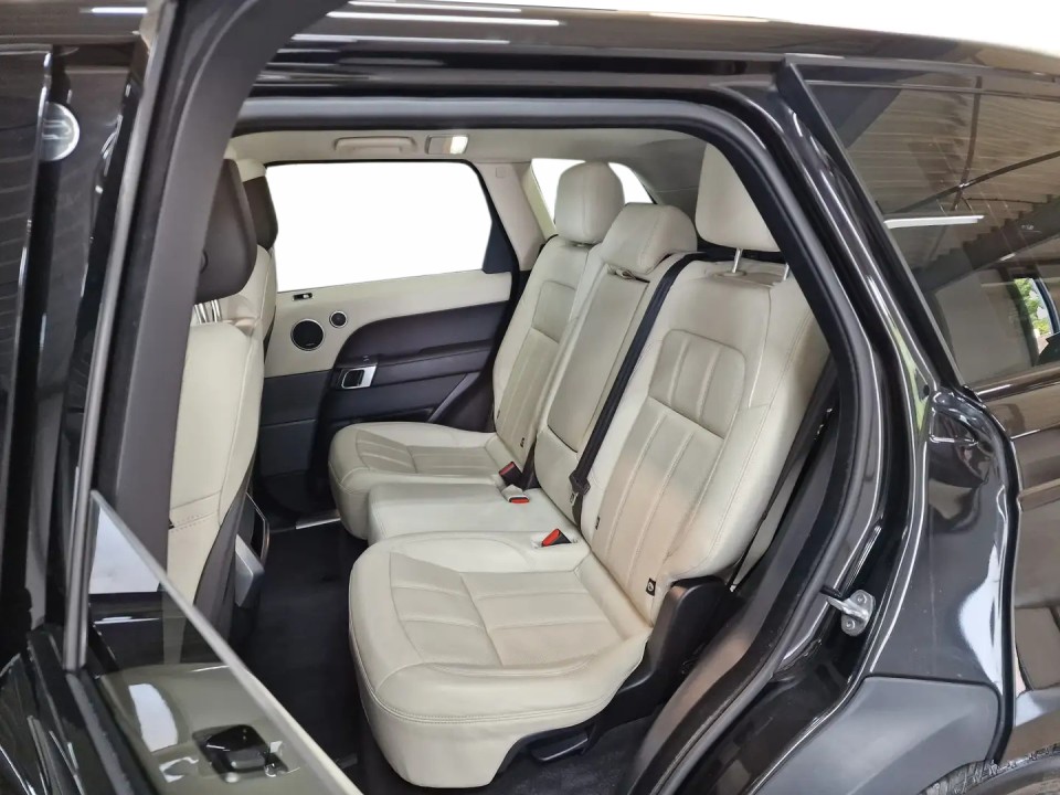 Land Rover Range Rover Sport P400e HSE - foto 9