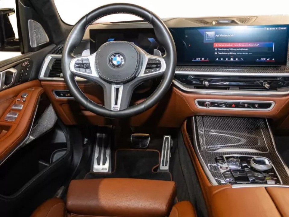BMW X7 M60i xDrive - foto 11