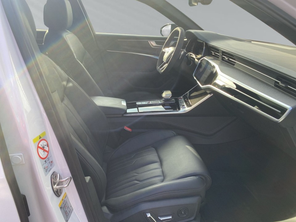 Audi RS6 Avant Performance - foto 7