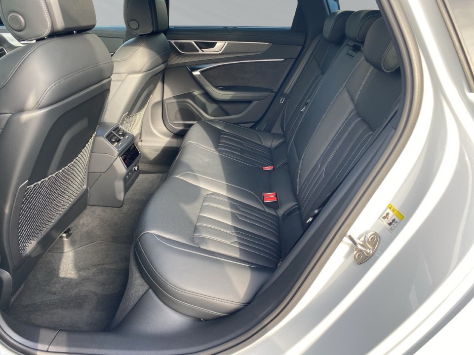 Audi RS6 Avant Performance - foto 8