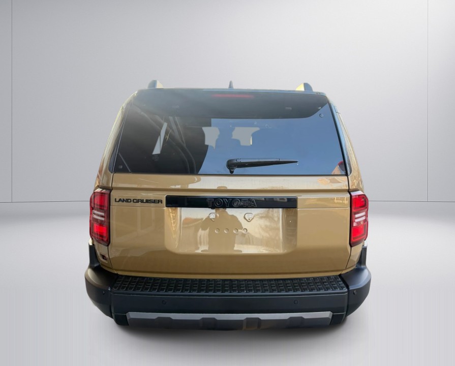 Toyota Land Cruiser 250 (4)