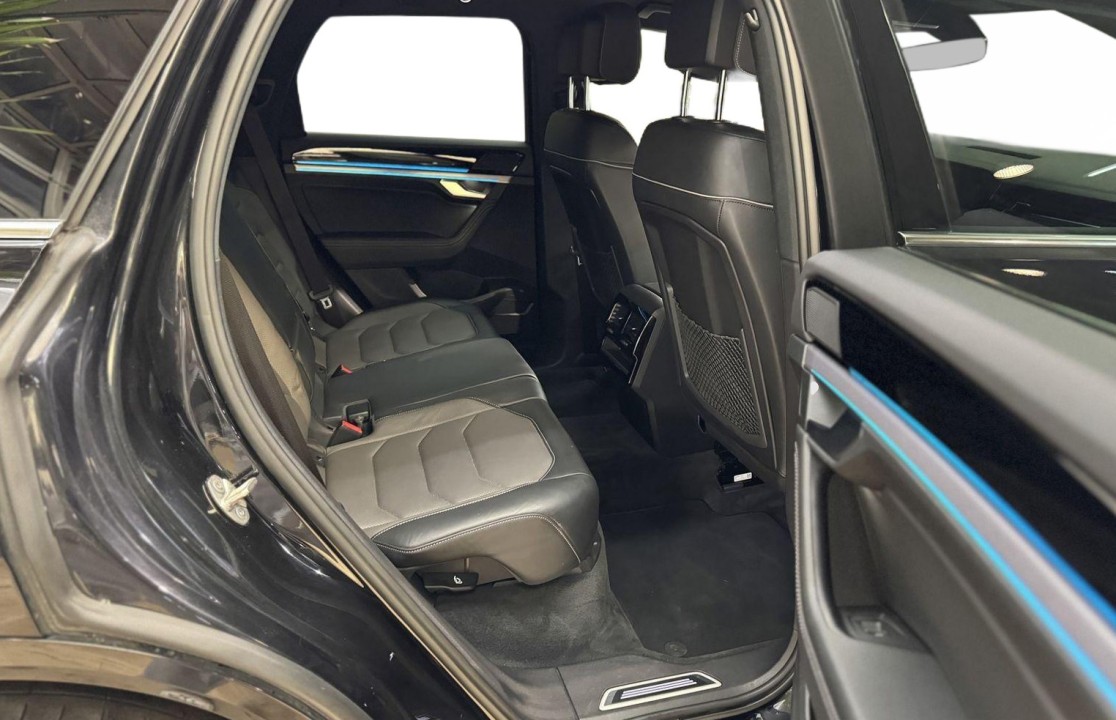 Volkswagen Touareg V6 TDI - foto 12