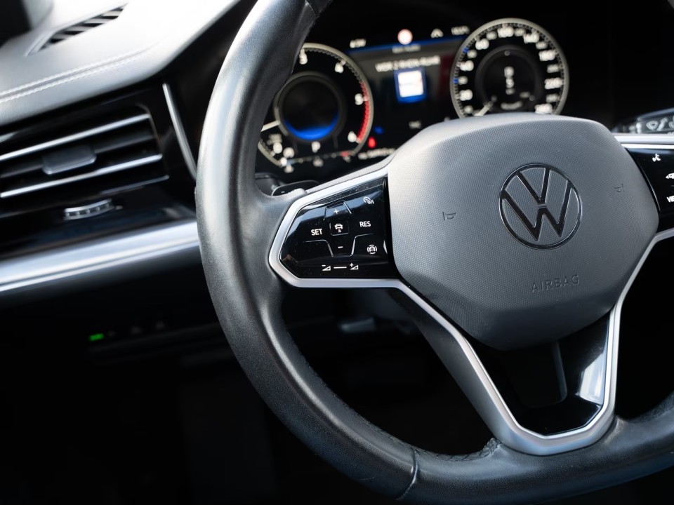 Volkswagen Touareg V6 TDI (5)