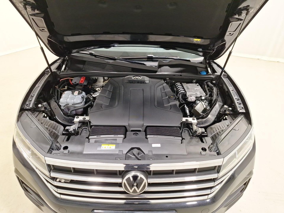 Volkswagen Touareg V6 TDI R-Line - foto 18