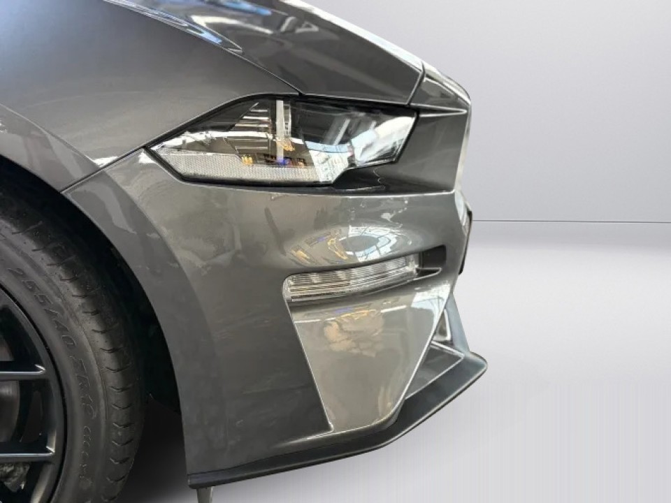 Ford Mustang - foto 32