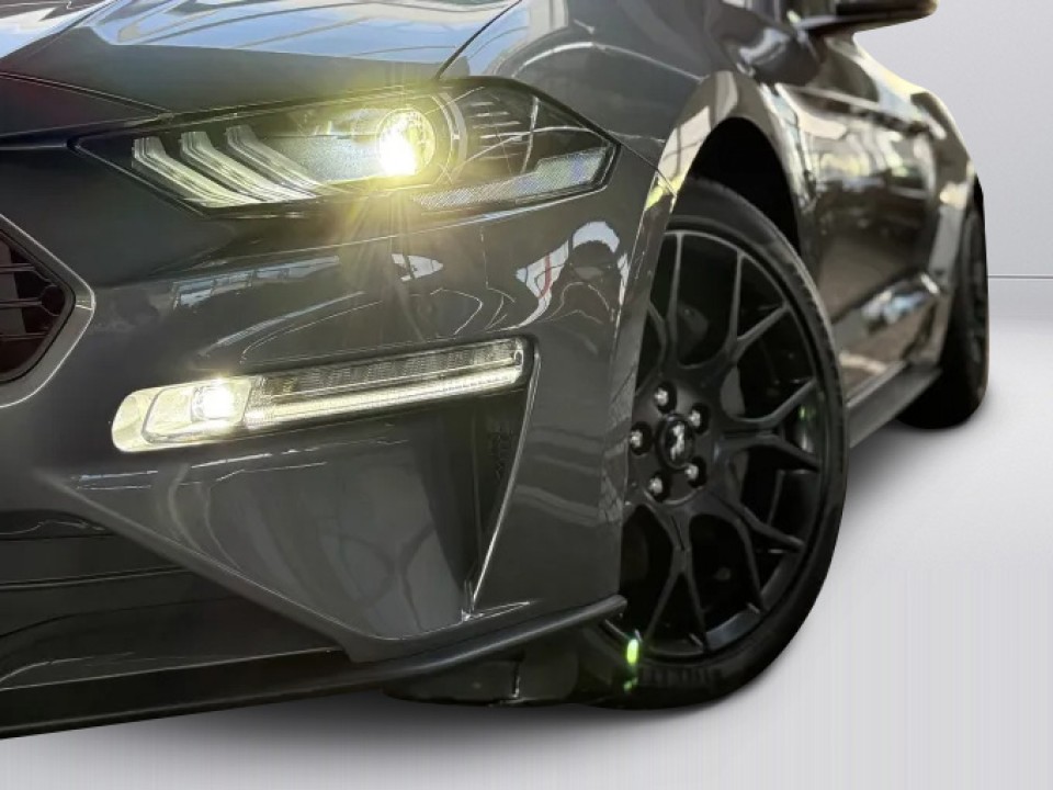 Ford Mustang - foto 31