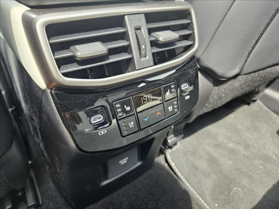 Lexus Seria RX 500h F-Sport - foto 17