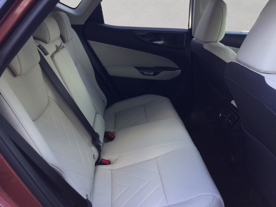 Lexus Seria NX 350h AWD Executive Line - foto 12