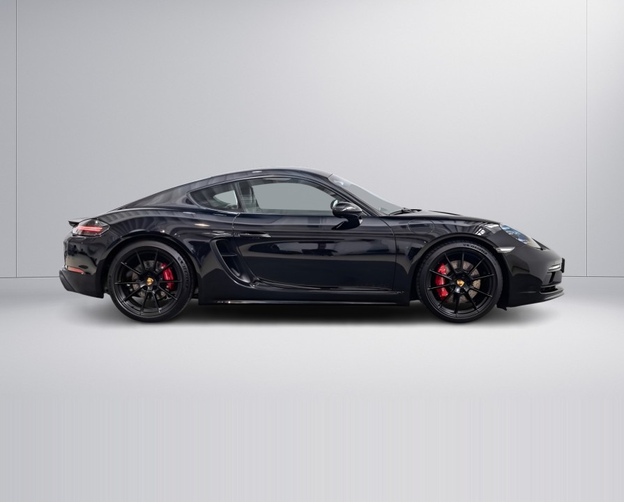 Porsche 718 Cayman GTS (3)