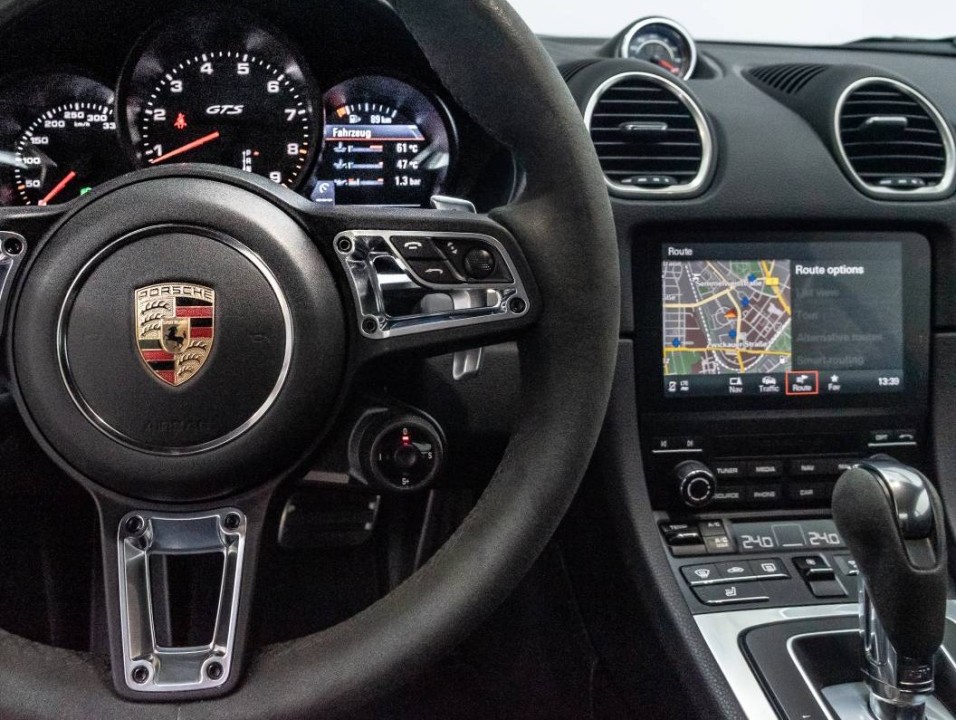Porsche 718 Cayman GTS - foto 10