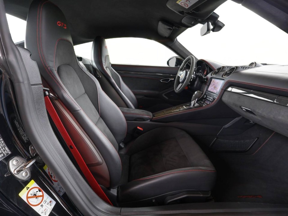 Porsche 718 Cayman GTS - foto 12