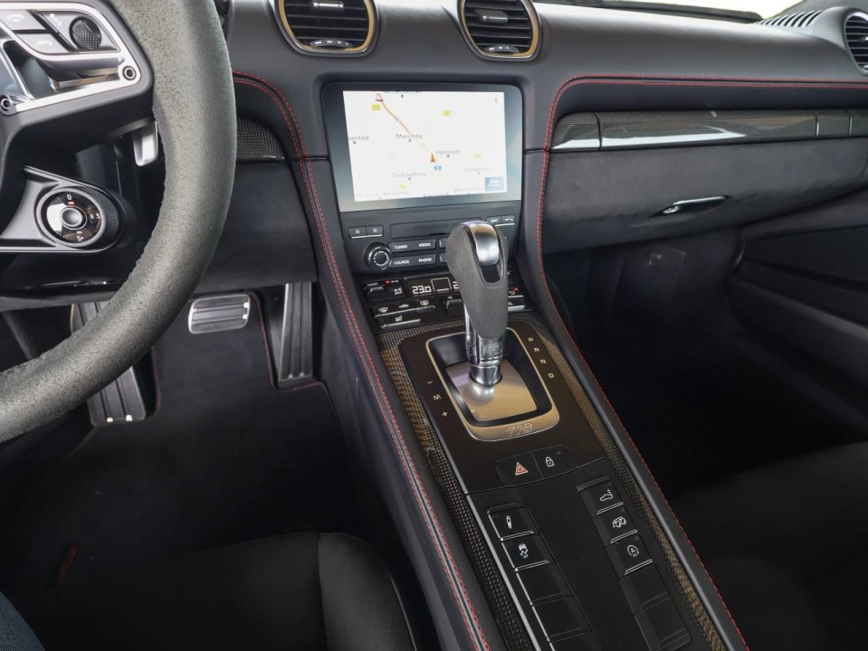 Porsche 718 Cayman GTS - foto 14