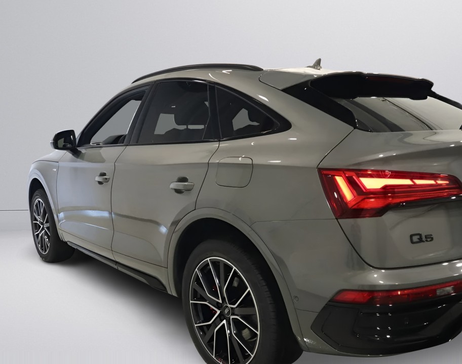 Audi Q5 Sportback 50 TFSIe quattro S tronic S-Line - foto 17