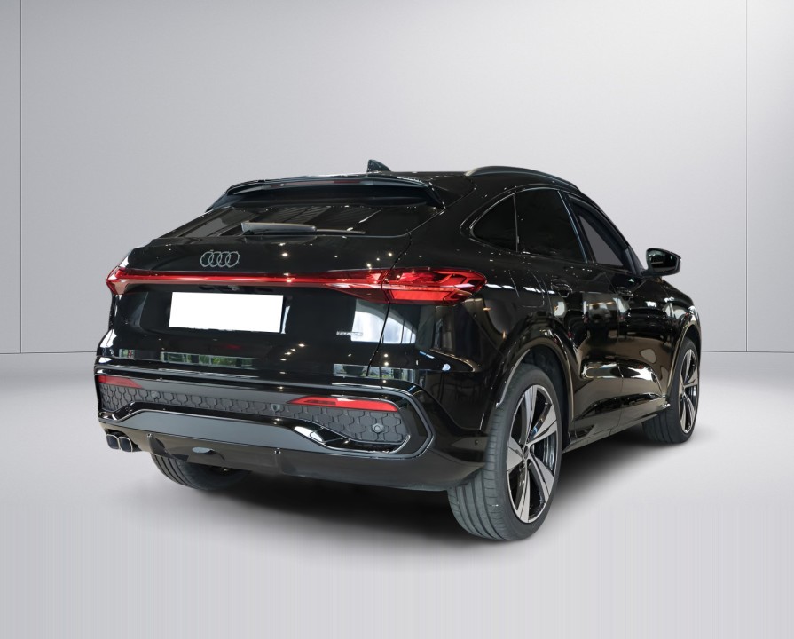 Audi Q5 Sportback 40TDI quattro S tronic (2)