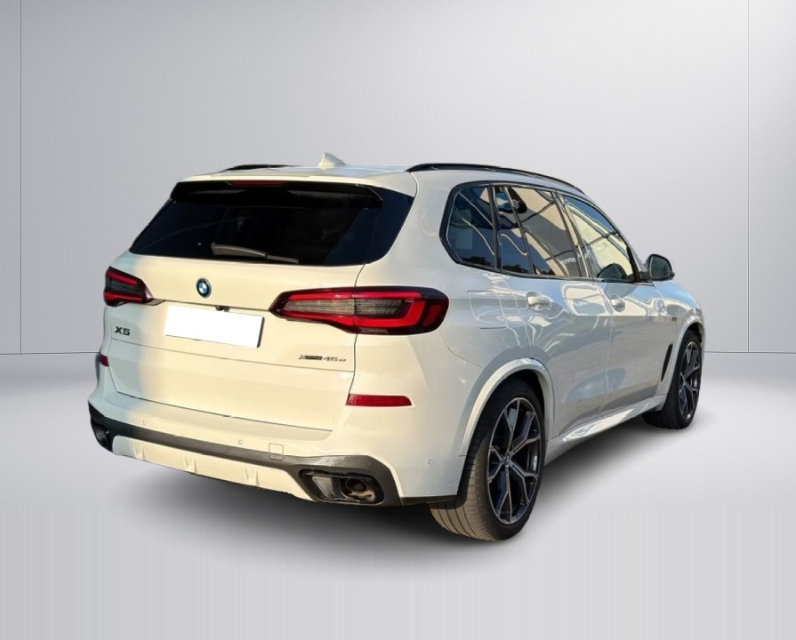 BMW X5 xDrive45e M-Sport (3)
