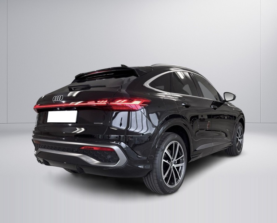 Audi Q5 Sportback 40TDI quattro S tronic (4)