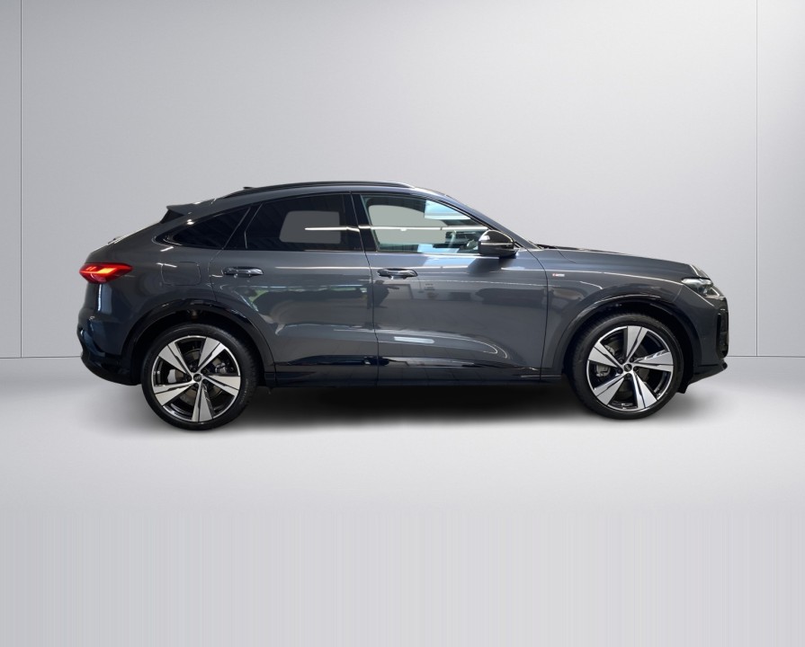 Audi Q5 Sportback 40TDI quattro S tronic (3)