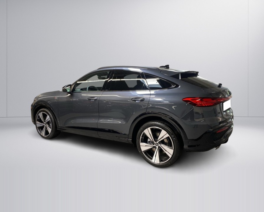 Audi Q5 Sportback 40TDI quattro S tronic (4)