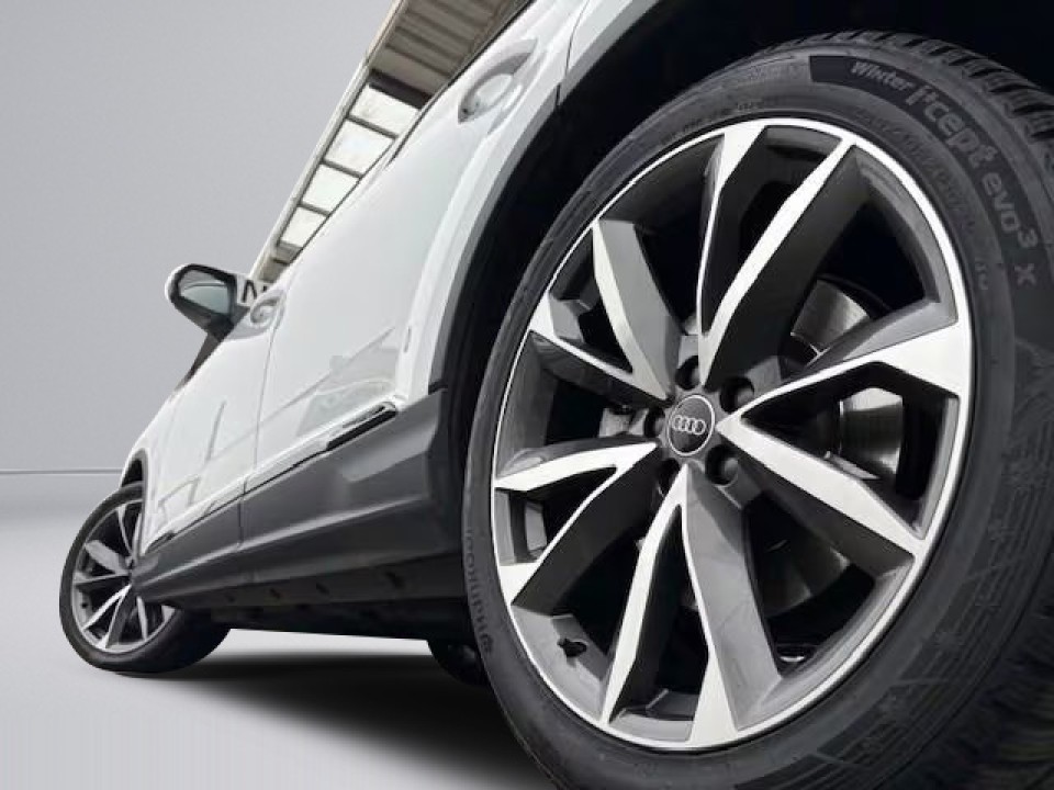 Audi Q7 55 TFSIe quattro tiptronic - foto 14