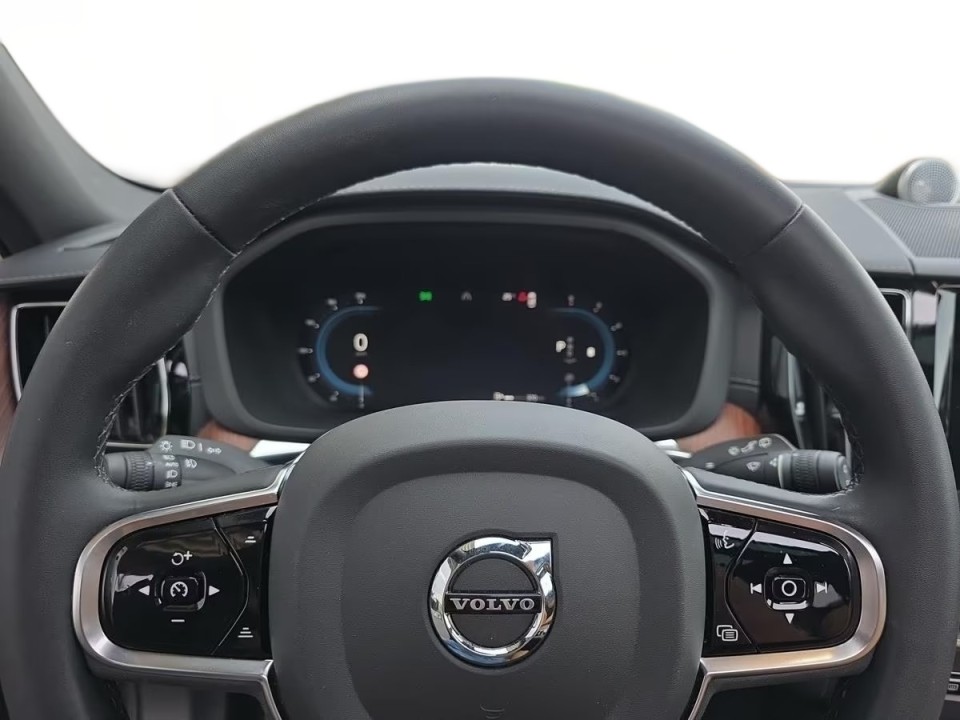 Volvo XC 60 B5 AWD Ultimate - foto 7