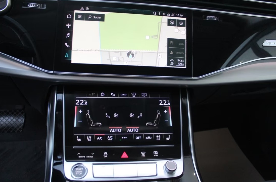 Audi Q8 55 TFSIe Quattro S-Line - foto 15