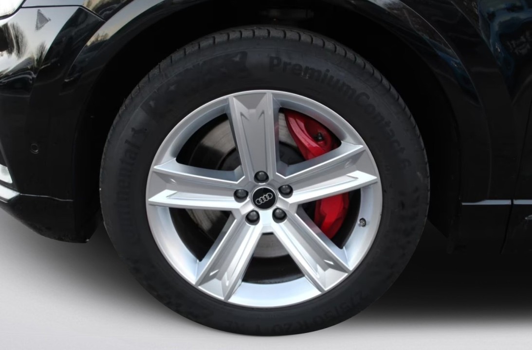 Audi Q8 55 TFSIe Quattro S-Line - foto 24